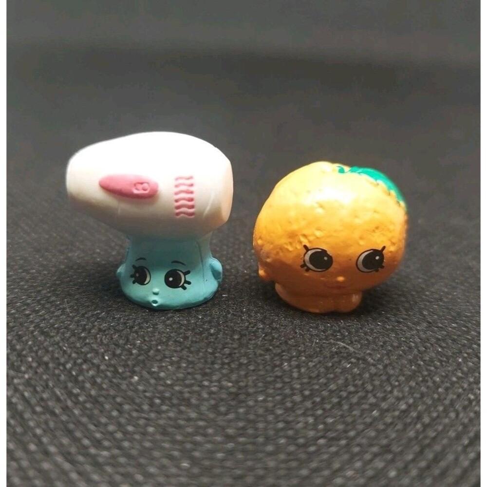 Shopkins Series 4 Collector’s Case Exclusive Shopkins Dry-Anne Mandy Mandarine